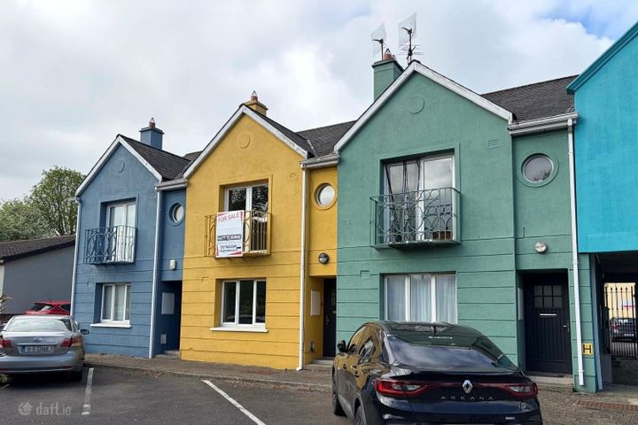 2 Park Avenue, Portarlington, Co. Laois, R32V295