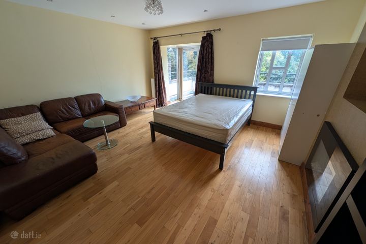 Latchford Square, Castaheany, Dublin 15, Ongar, Dublin 15