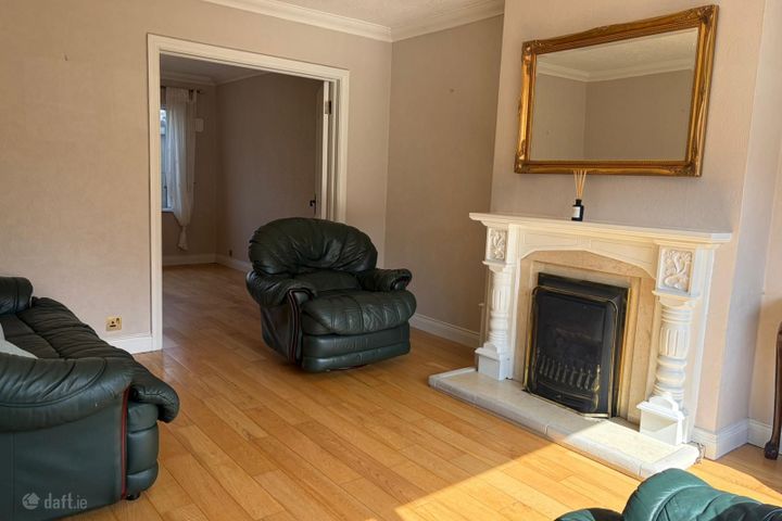 Rossmore Lawns, Templeogue, Dublin 6W