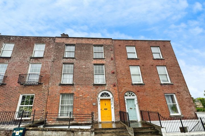 4 St James's Place, Fermoy, Co. Cork, P61N122