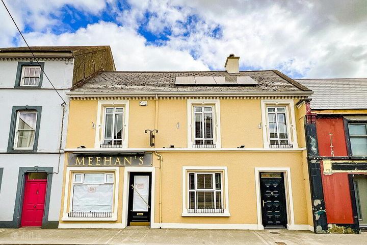 Meehans, Carrick Street, Mullinahone, Co. Tipperary, E41HR26
