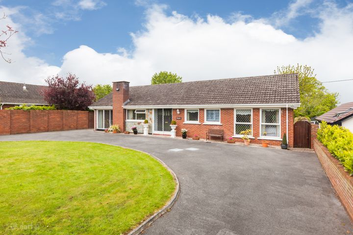Loughlea, 38 Ard Na Mara Crescent, Malahide, Dublin