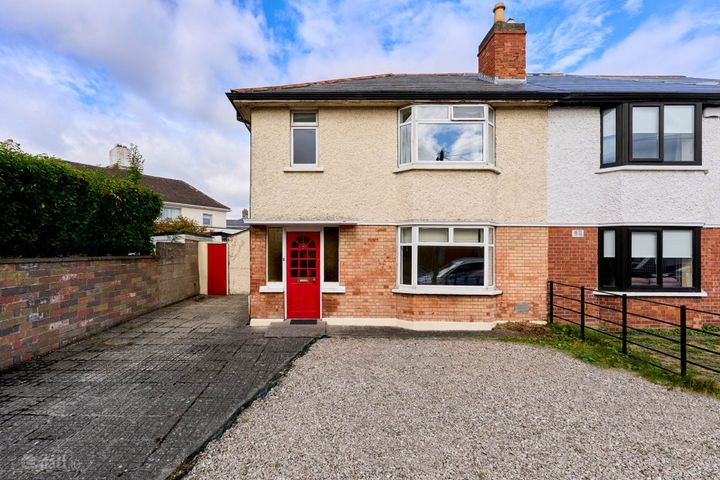 8 Doon Avenue, North Circular Road, Dublin 7, Co. Dublin, D07N4A4
