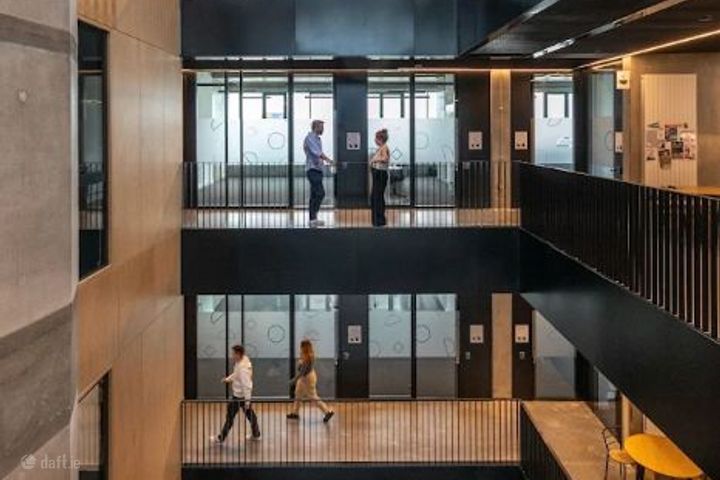 Belgard Road, Tallaght, Dublin 24