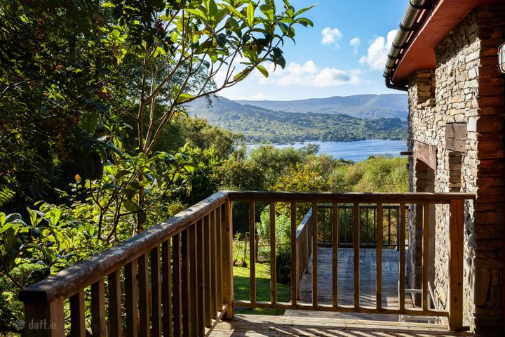 Woodland Retreat, Dromgarriff, Glengarriff, Co Cork, P75VH48