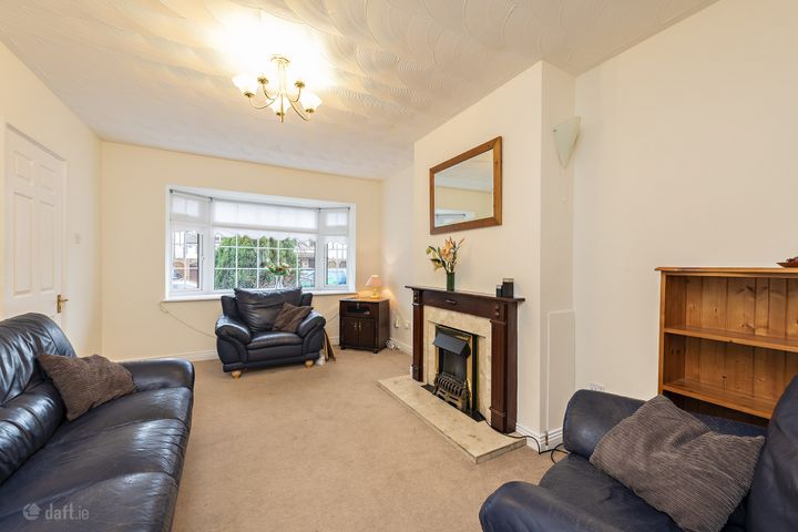 24 Oak Court, Royal Oak, Santry, Co. Dublin