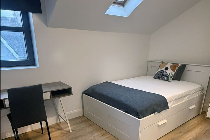Gerard St, Limerick (all bills included), South Circular Road, Co. Limerick