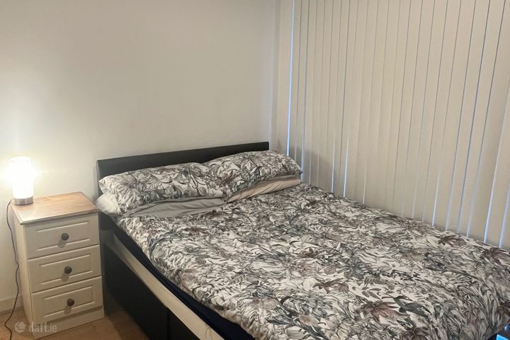 Dennehys Cross, Cork City Centre