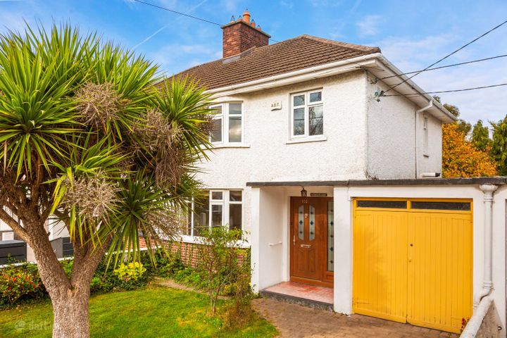 102 Parkmore Drive, Terenure, Dublin 6W, D6WTX28