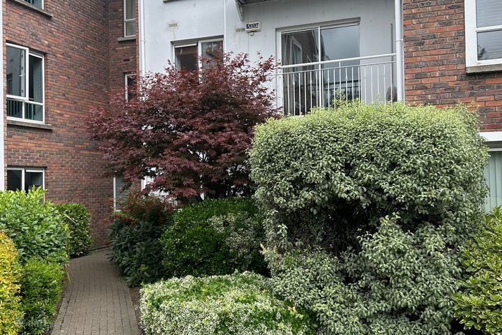 St James’s Wood, South Circular Road, Co. Dublin