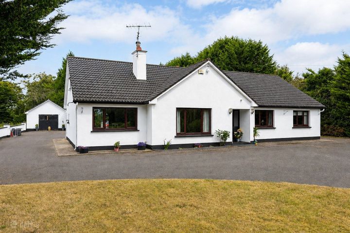 Garryhinch, Portarlington, Co. Offaly, R32N4N8