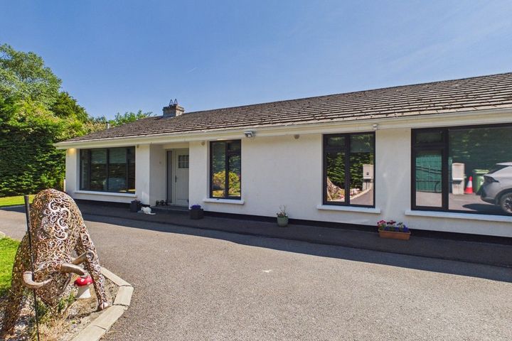 Abhaile, Ratoath Road, Baltrasna, Ashbourne, Co. Meath, A84D710