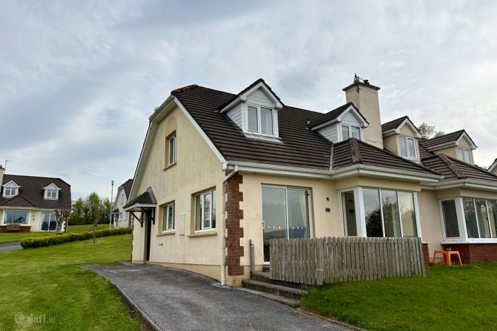 11 Lake View Villas, Knoppoge, Aghadoe, Aghadoe, Co. Kerry