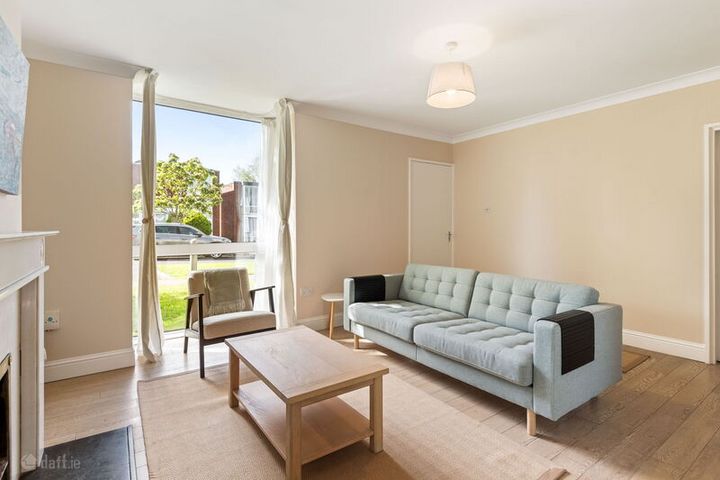 35 Cherbury Court, Booterstown Avenue