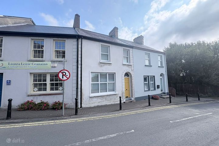 6 Castle Street, Letterkenny, Co. Donegal