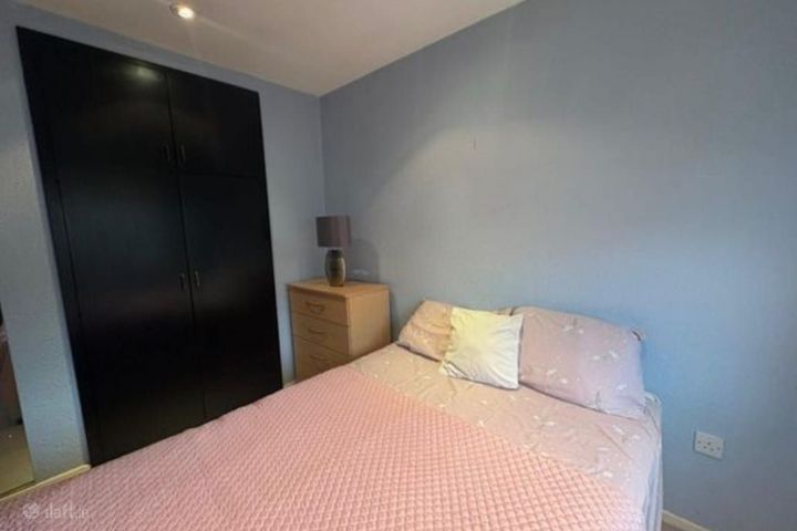 St Johns Crescent, Clondalkin, Dublin 22