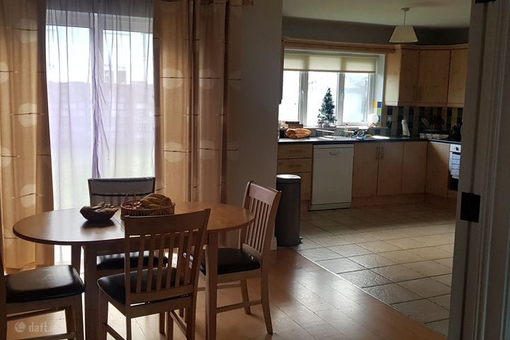 Cloghonboy Avenue , Athlone, Co. Westmeath