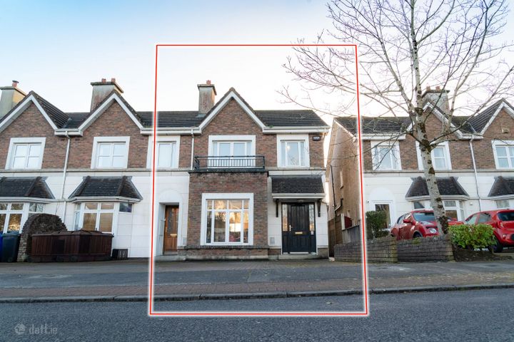 25 Ros Caoin, Roscam, Co. Galway, H91V0HC