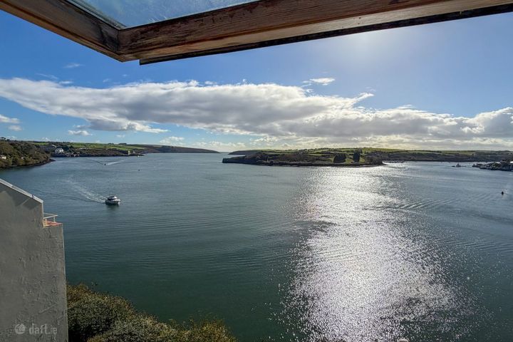 Apartment 7, Ard Cuan, 6 Ardbrack Heights, Kinsale, Co. Cork, P17T995