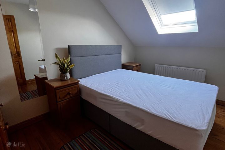 2 Dyke Road, Terryland, Galway, Jordan's Island, Co. Galway
