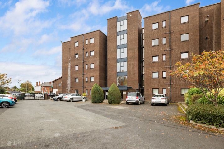 6 Clyde House, Ballsbridge Court, Ballsbridge, Dublin 4