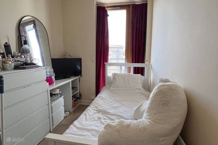 64 Beresford House, Custom House Square, Mayor Street Lower, I.F.S.C., IFSC, Dublin 1