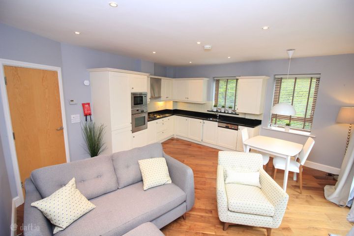 21 Douglas House, Maryborough Hill, Rochestown, Co. Cork