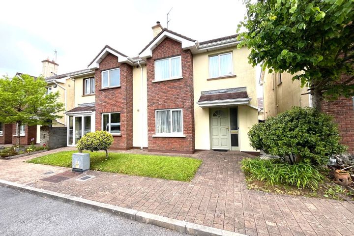 24 An Mhainistir, Claregalway, Galway, Galway
