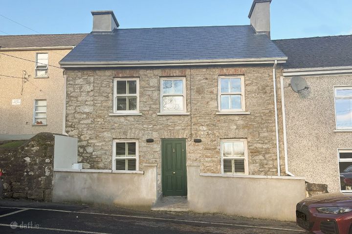 Abbey Street, Killaloe, Killaloe, Co. Clare, V94X3TT