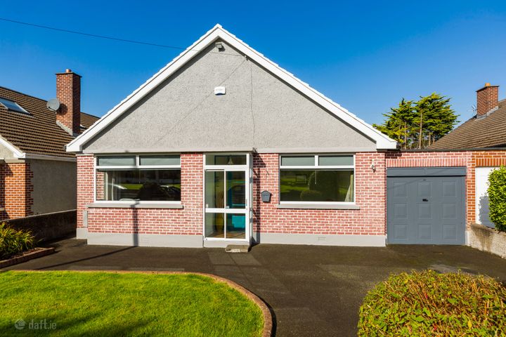 27 Avondale Crescent, Killiney, Dublin, Dublin