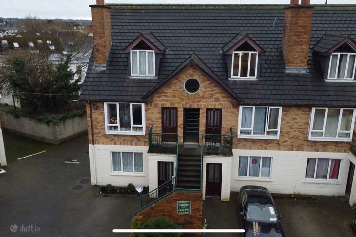 17 Friars Court, Mccurtain St, Mullingar, Westmeath