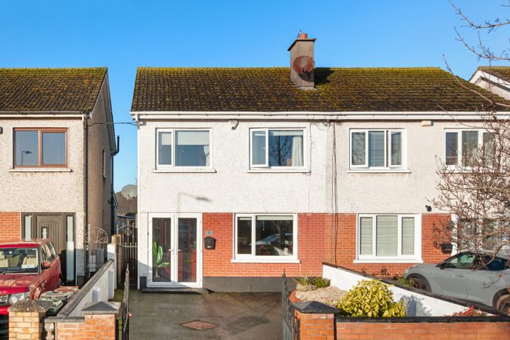 81 Beechwood Downs, Clonsilla, Hartstown, Dublin 15, D15E2PY