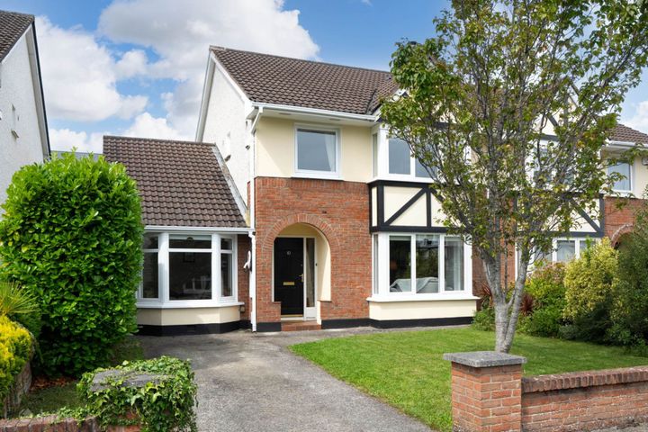 10 Orby View, The Gallops, Leopardstown, Dublin 18, D18CX83