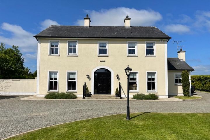 Elvana House, Louth Hall, Tallanstown, Co. Louth, A91YD43