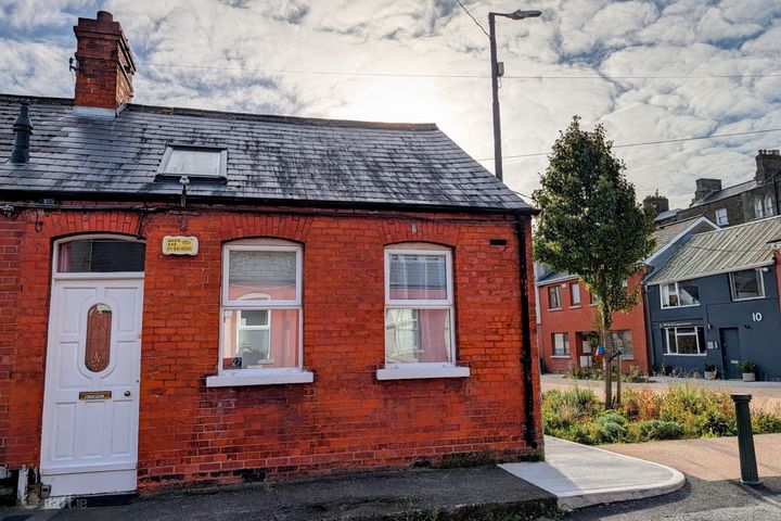 27 St. Josephs Place, Phibsborough, Dublin 7