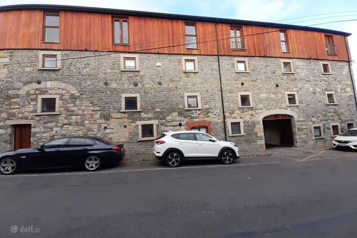 16 The Grain Store, Singleton's Lane, Bagenalstown, Co. Carlow