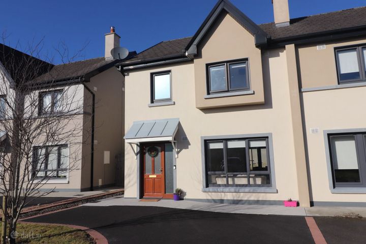 7 Orchard View, Creggaun Na Hilla, Clarecastle, Clare
