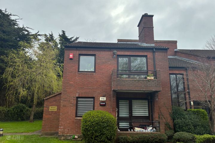 Apartment 16, The Courtyard, Castleside Drive, Rathfarnham, Dublin 14, D14P024