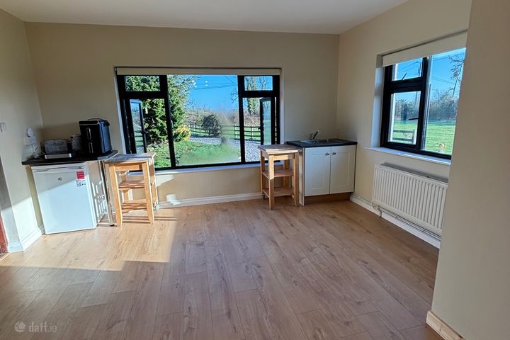 Newtowncashel, Longford, Forthill, Co. Longford