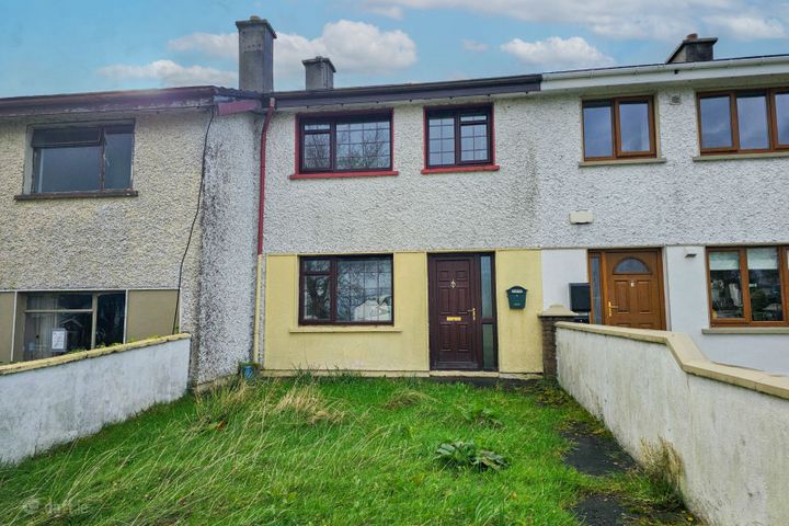 2 Riverdale Court, Castlebar, Co. Mayo, F23C973