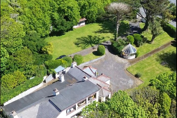 High Road, Ballinaboula, Dingle, Dingle, Co. Kerry, V92Y6K7