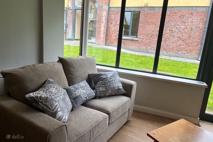 Wellmount Village, Athlone town, Co. Westmeath, Athlone, Co. Westmeath