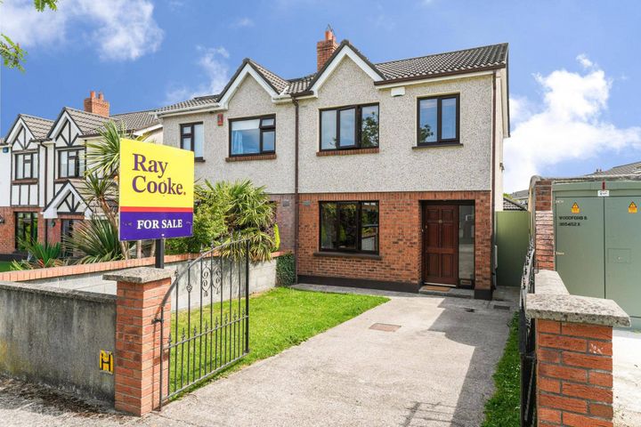 16 Woodford Road, Clondalkin, Dublin 22