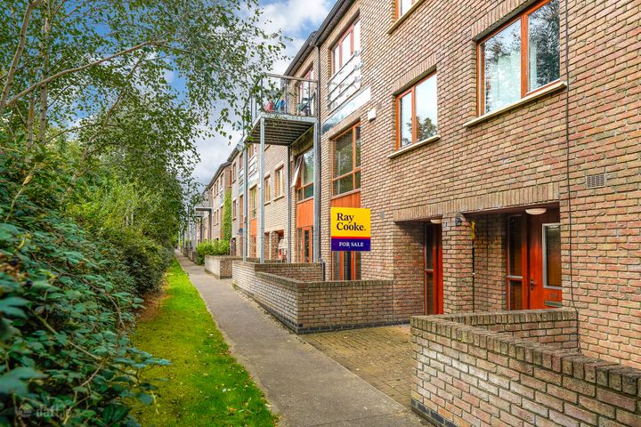 69 Hunters Green, Hunters Wood, Dublin 24