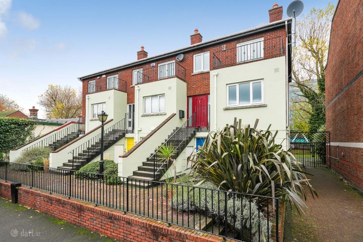 24 Northumberland Place, Grand Canal Street, Dublin, Dublin 4, Dublin