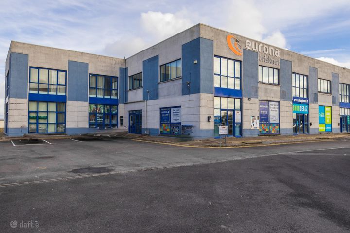 Retail and Office Units, Golf Links Road, Roscommon, Co. Roscommon, F42YX65