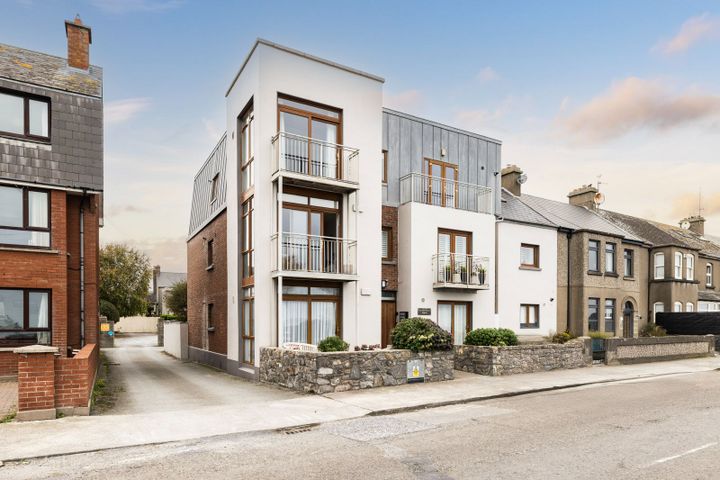 Apartment 4, South Strand House, South Strand, Skerries, Co. Dublin, K34AY89