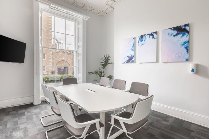 2 Pembroke House, 28-32, Upper Pembroke Street, Dublin 2