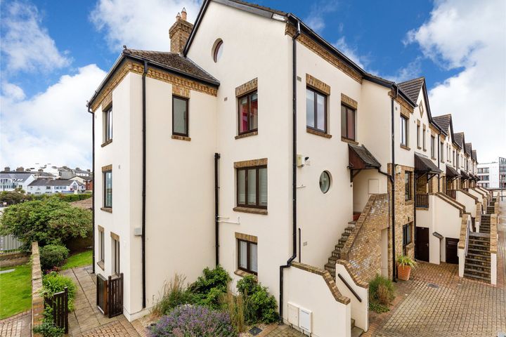 11 Malahide Marina, Malahide, Co Dublin, K36ET38