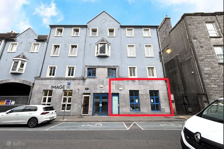 2 Rockfort House, St. Augustine Street, Galway